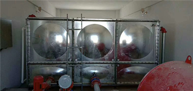 不鏽鋼水（shuǐ）箱是否需要安裝支架？